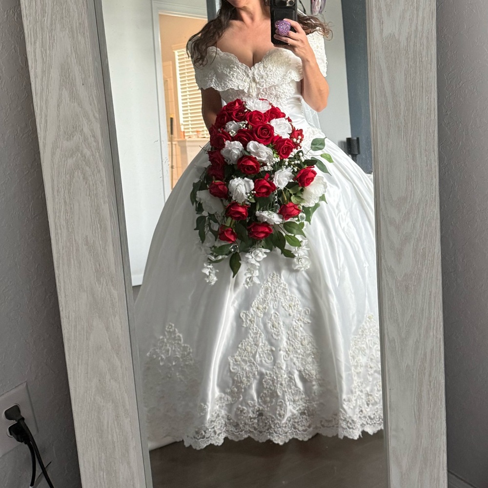 Mori Lee Vintage White Wedding Dress Cathedral train